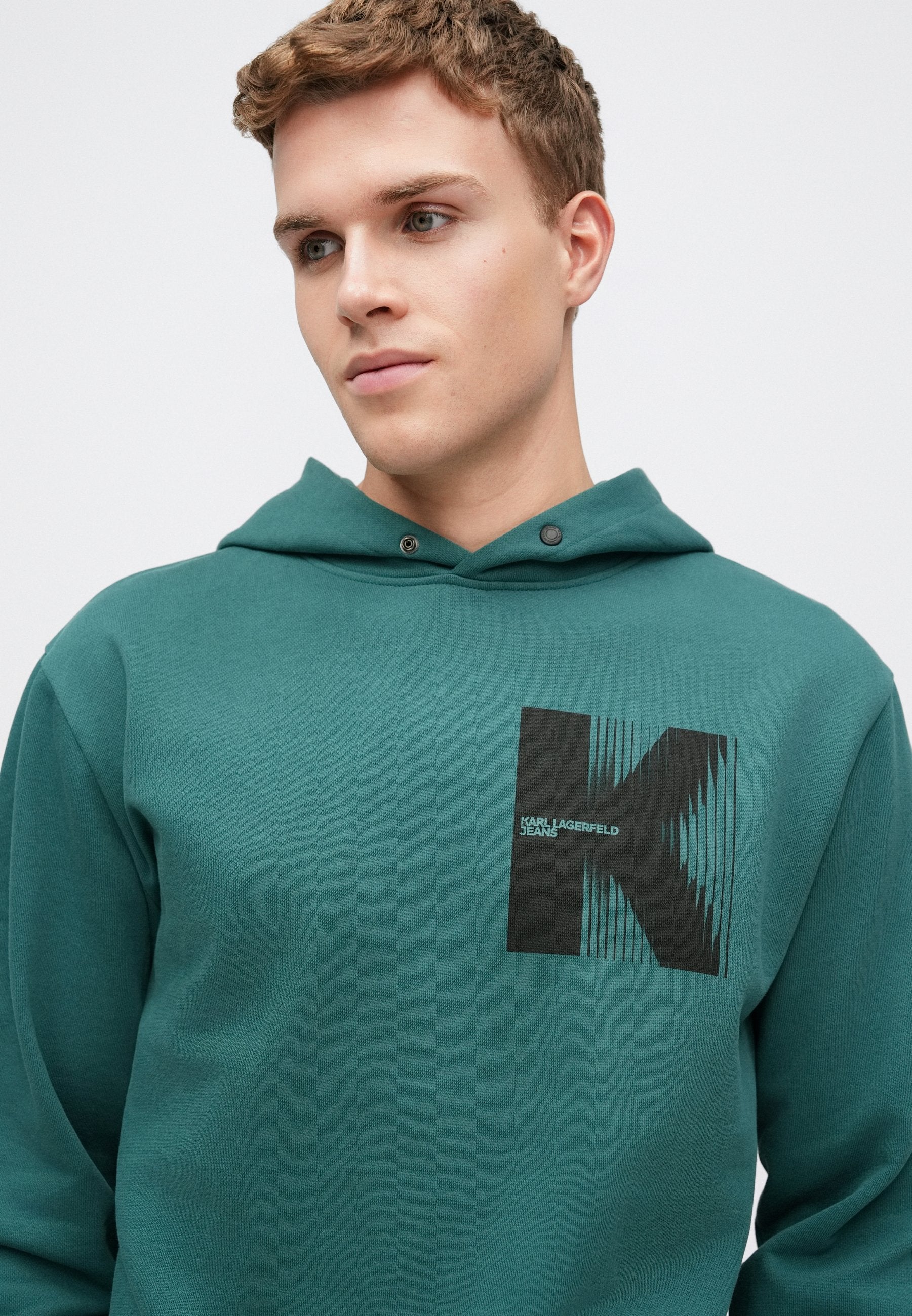 LOGO HOODIE Media 5