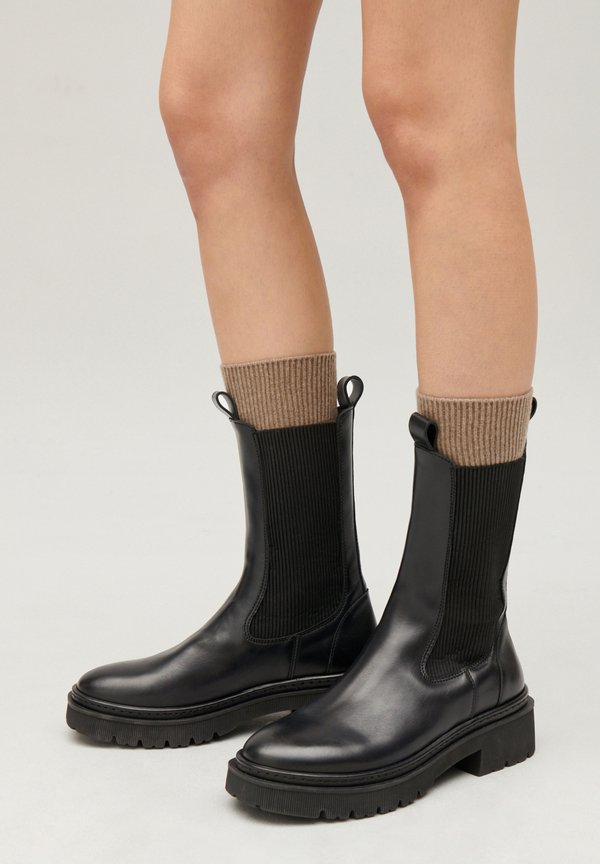 Claudie Pierlot