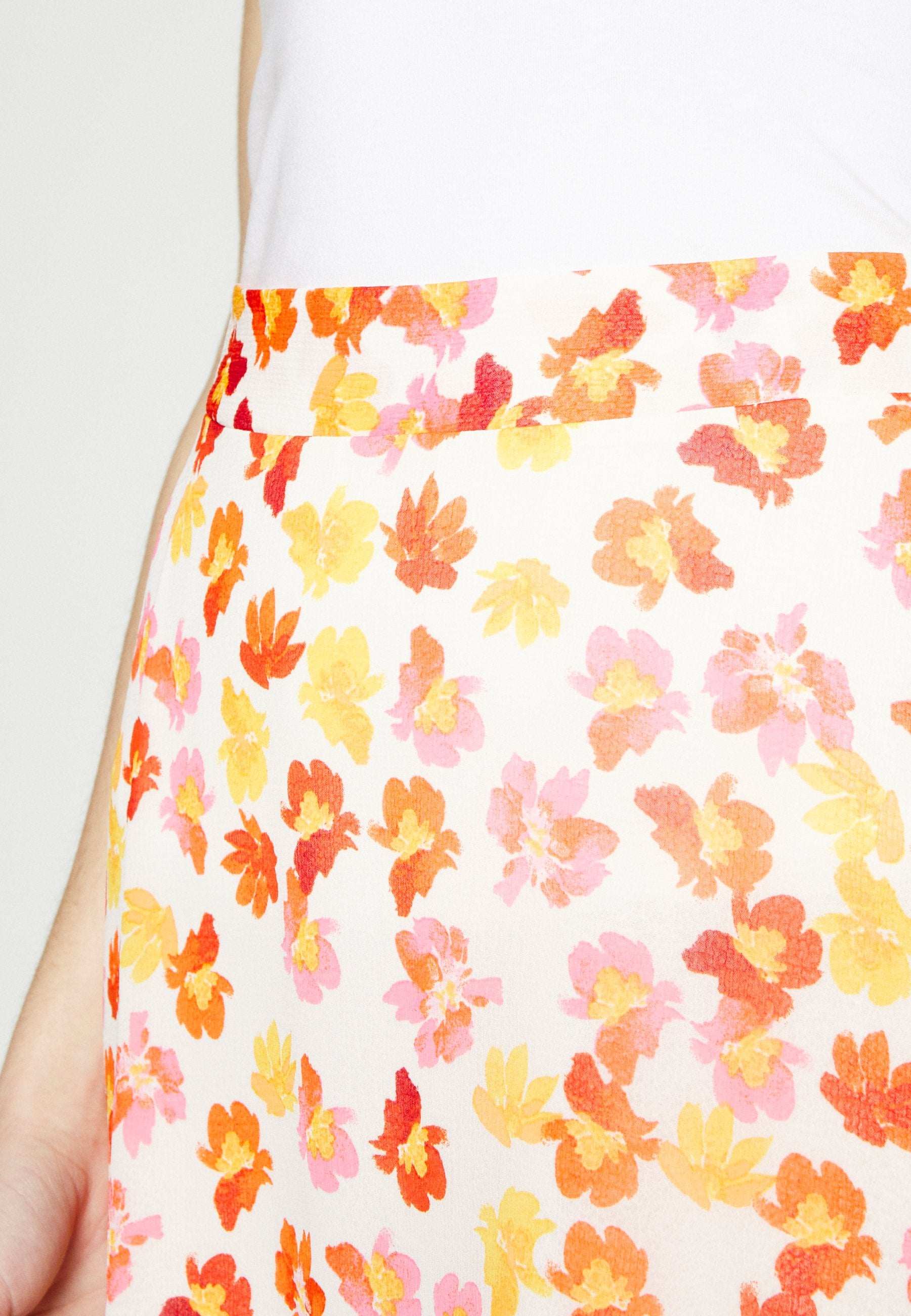 Vero Moda Tall VMRUNA ANCLE SKIRT