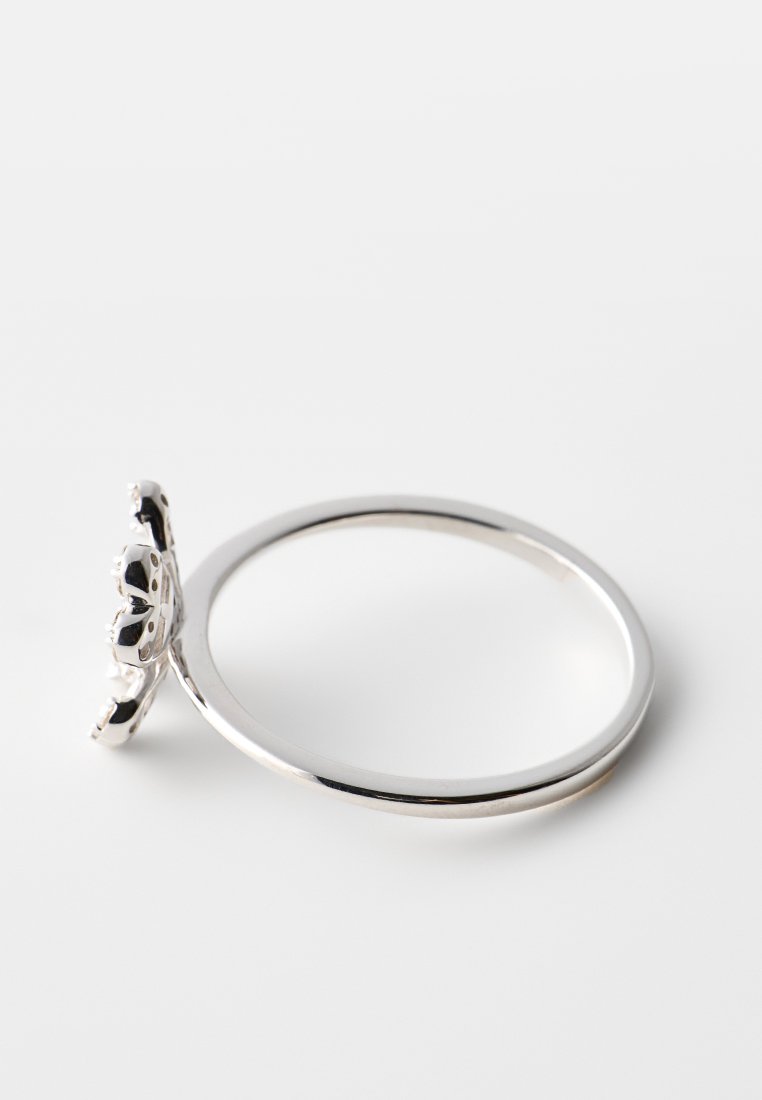 Diamant Exquis 0.32 CT DIAMOND