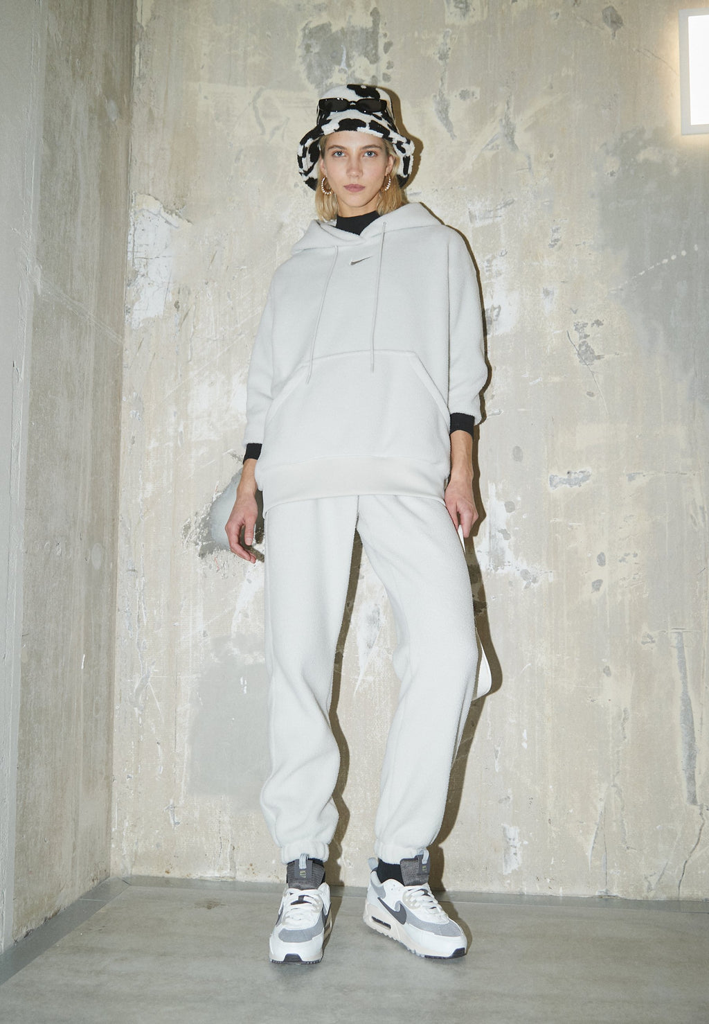 Nike Sportswear HOODIE