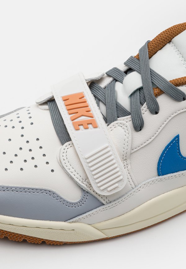 Jordan AIR JORDAN LEGACY 312