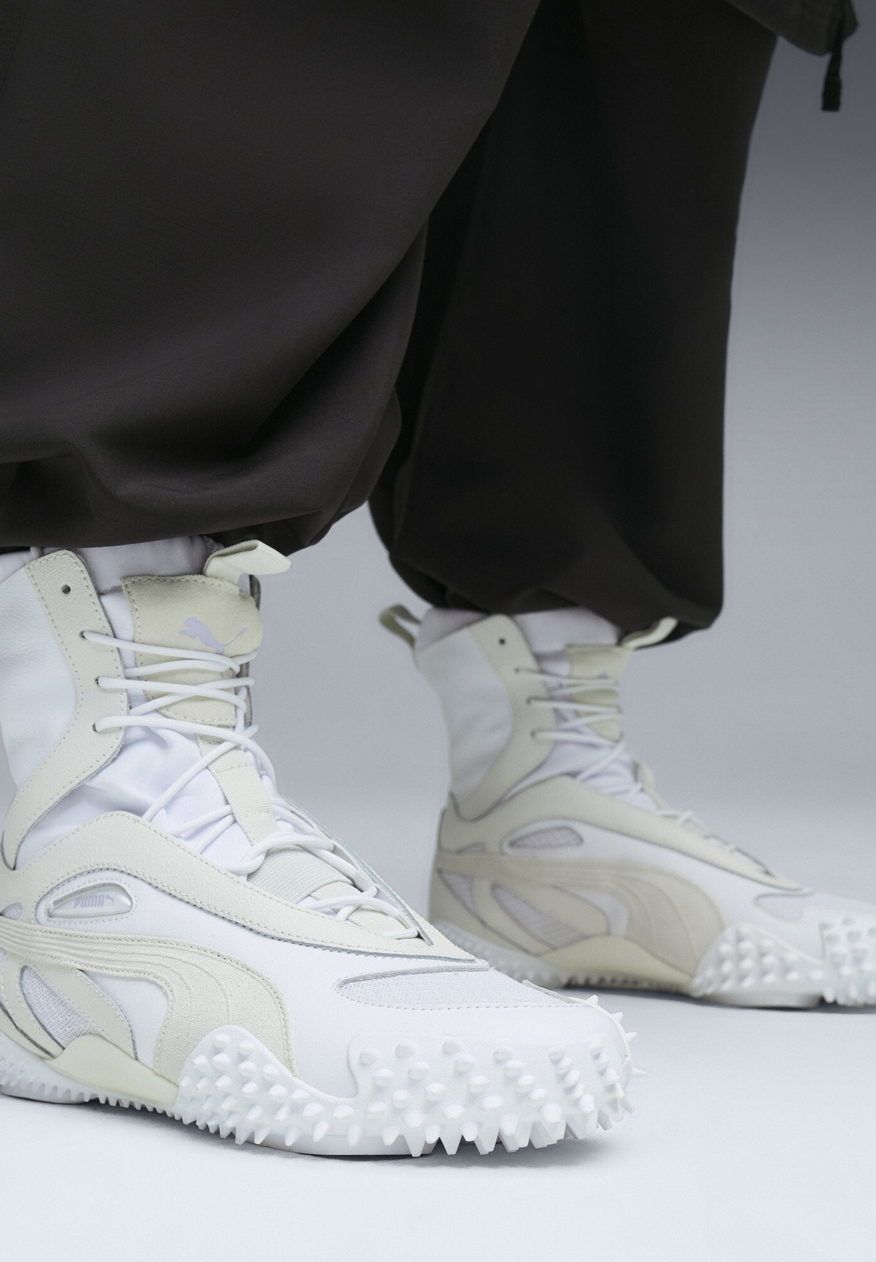 Puma MOSTRO MID