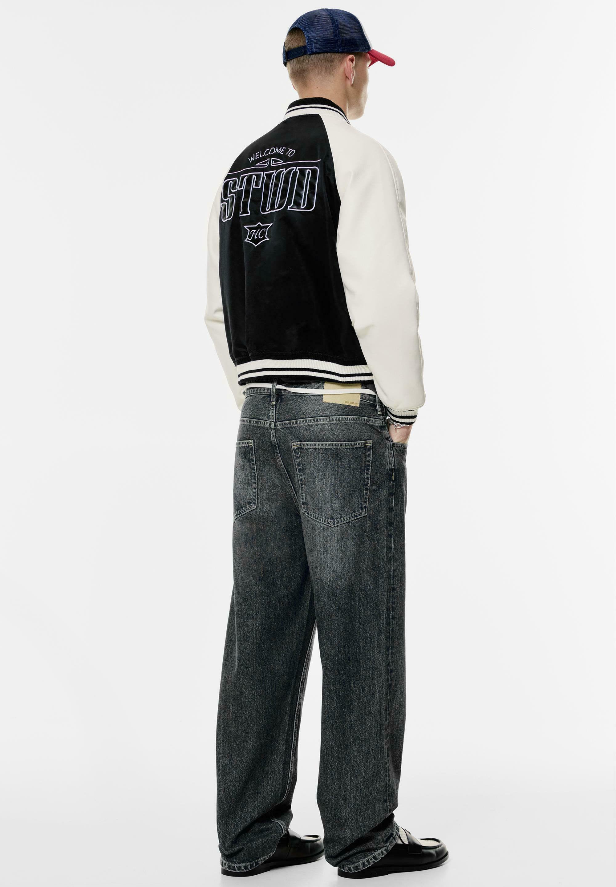 PULL&BEAR EMBROIDERED VARSITY