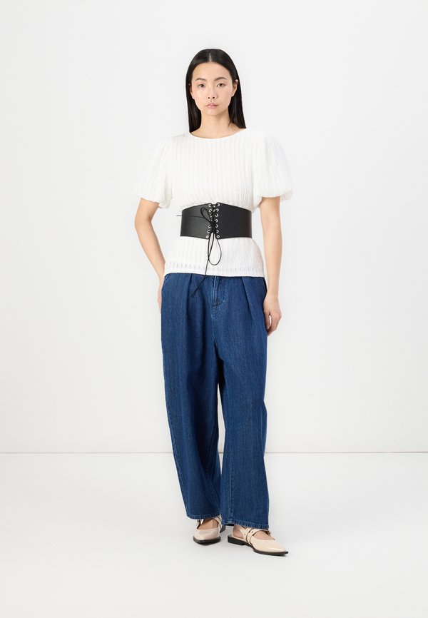 Vero Moda Pleated VMNOMI