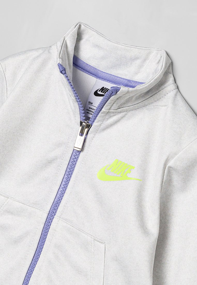 Nike Sportswear
