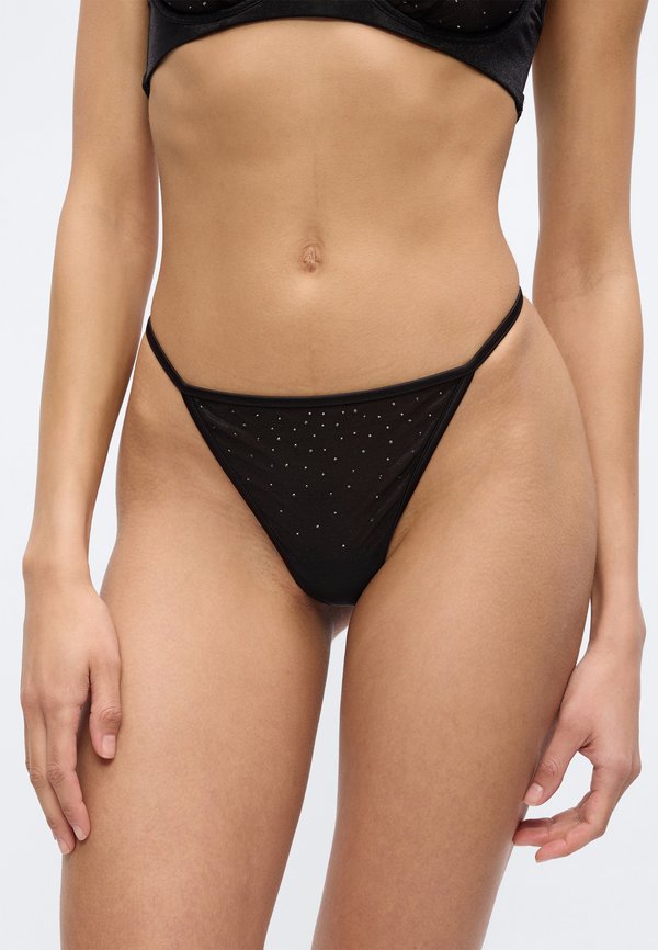 Guess ISA THONG