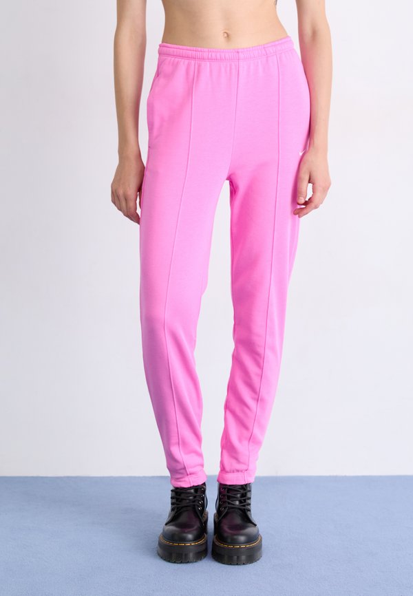 Nike Sportswear Tracksuit bottoms - playful pink/sail