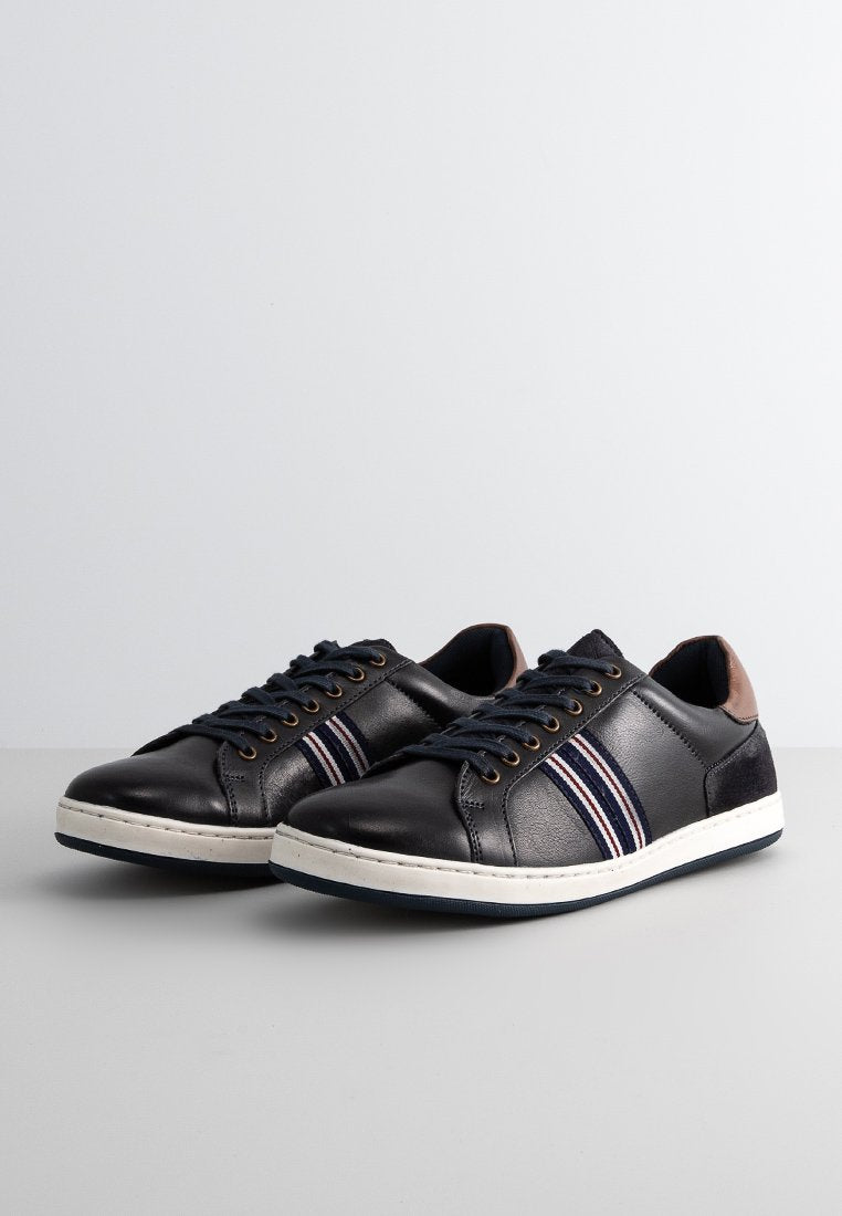 Dune London TOMMY