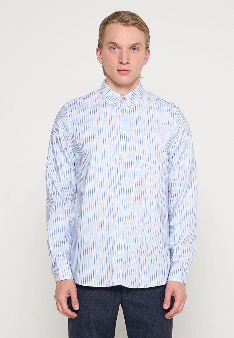 Himmelblaues Langarmshirt mit vertikalem Streifenmuster in dunklerem Blau, Button-Down-Kragen und vorderem Knopfverschluss.