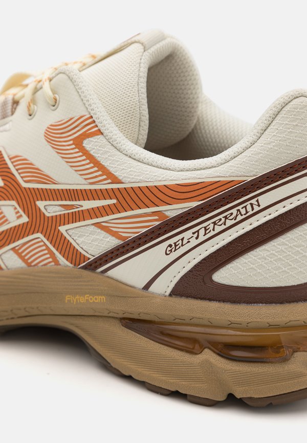 ASICS SportStyle GEL-TERRAIN UNISEX