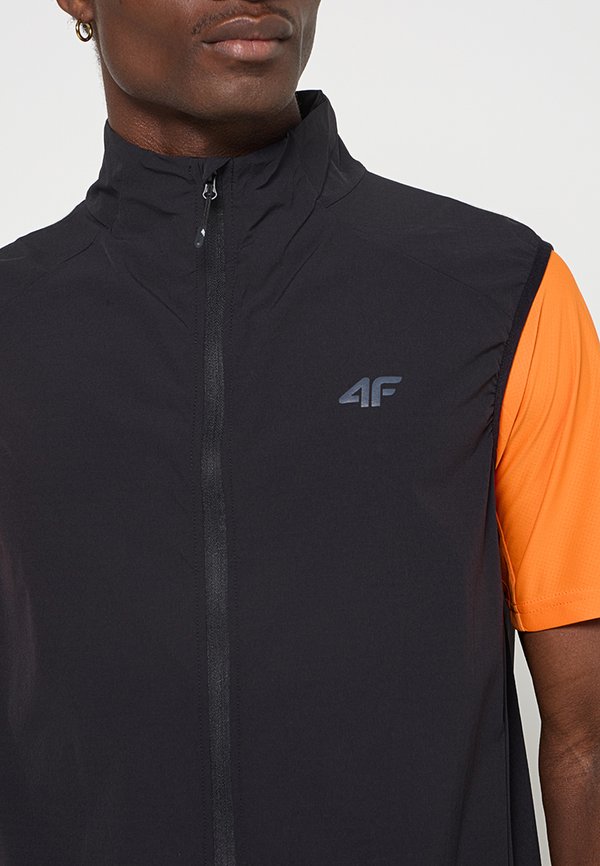 4F