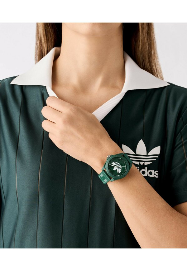 adidas Originals PROJECT FOUR - Watch - green