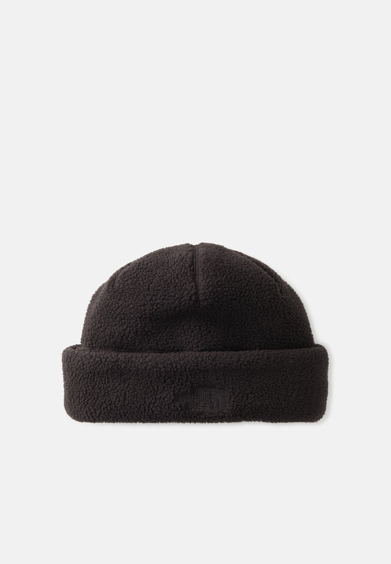 Schwarze Fleece-Mütze mit umschlagbarem Bündchen und strukturierter Oberfläche. Verfügt über ein dezentes Markenlogo auf der Vorderseite. Rundes Design oben.
