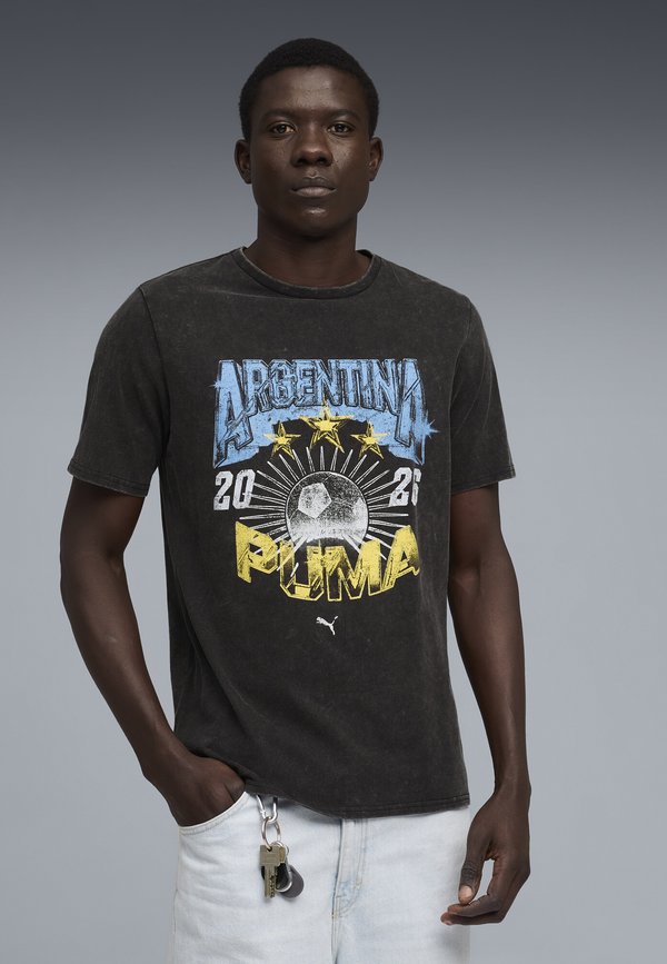 Puma FANPACK 90S TEE ITALY - Print T-shirt - black-team light blue