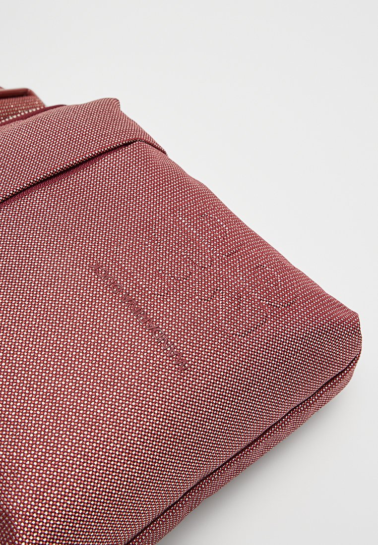 Mandarina Duck