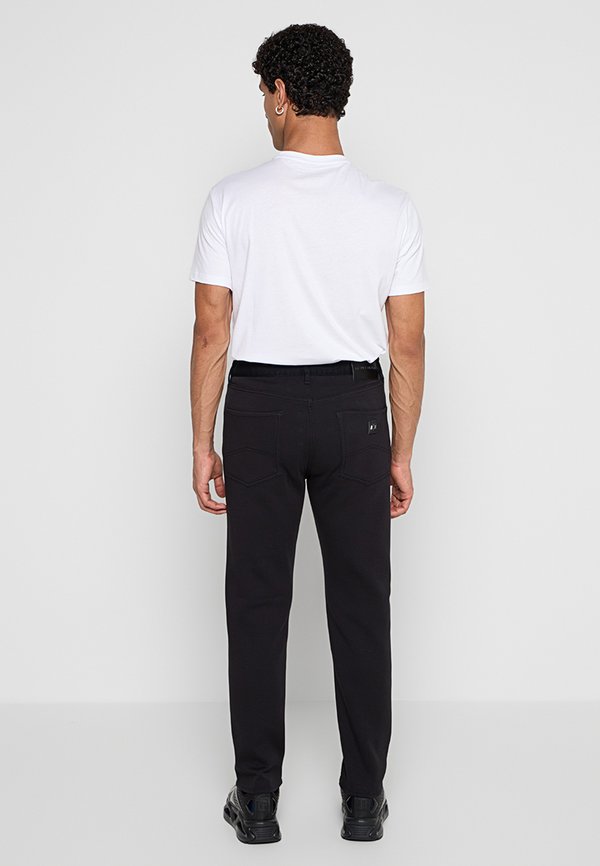 Armani Exchange