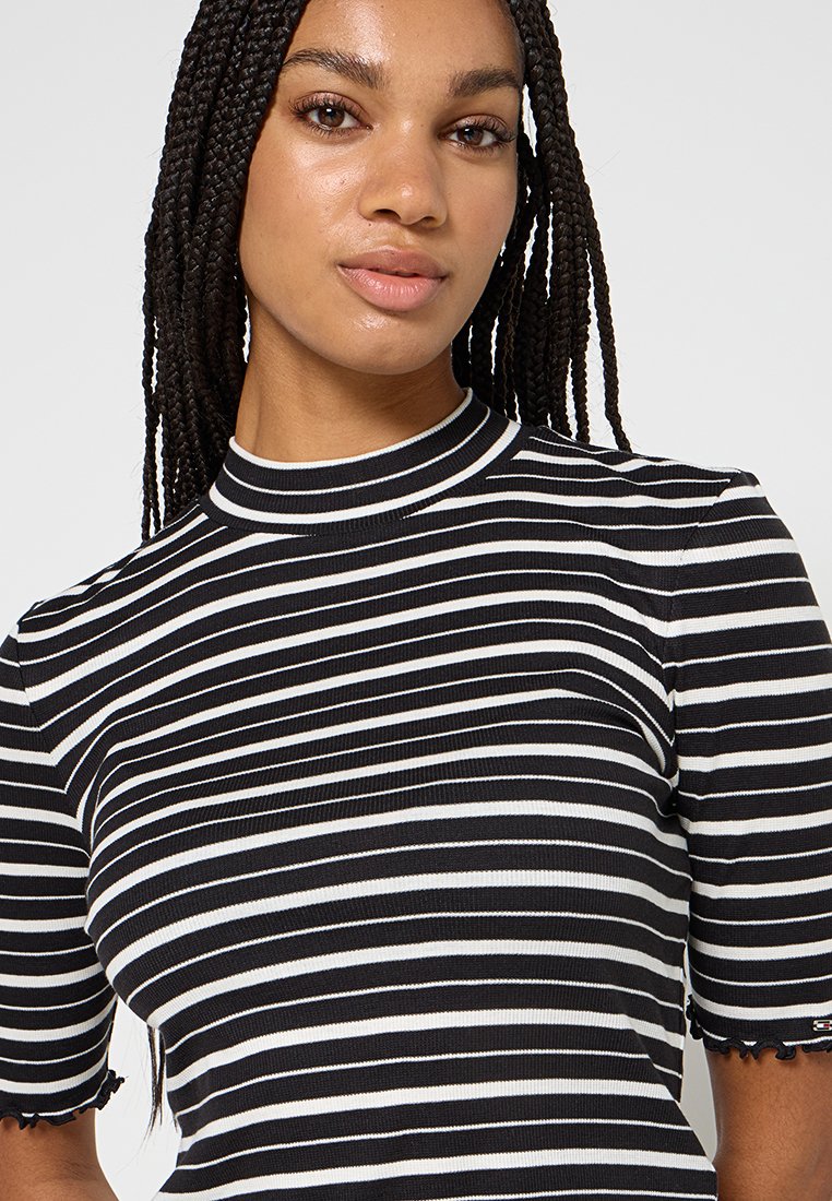 Tommy Hilfiger T-Shirt print Media 4