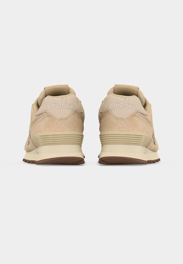 New Balance W574