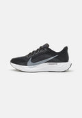 PEGASUS PLUS - Nike Performance - View 1