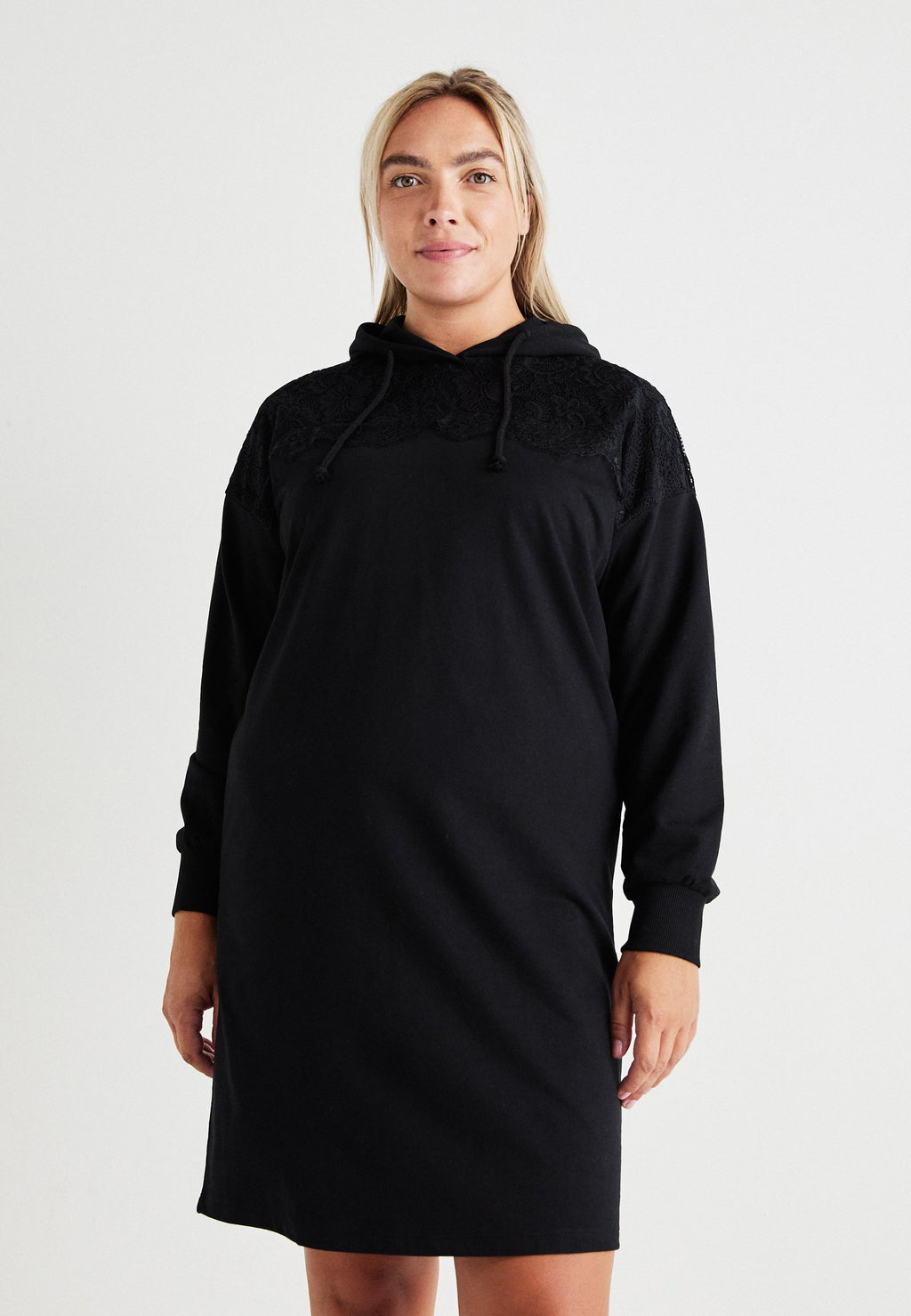 CARLIZZY HOOD DRESS Media 3