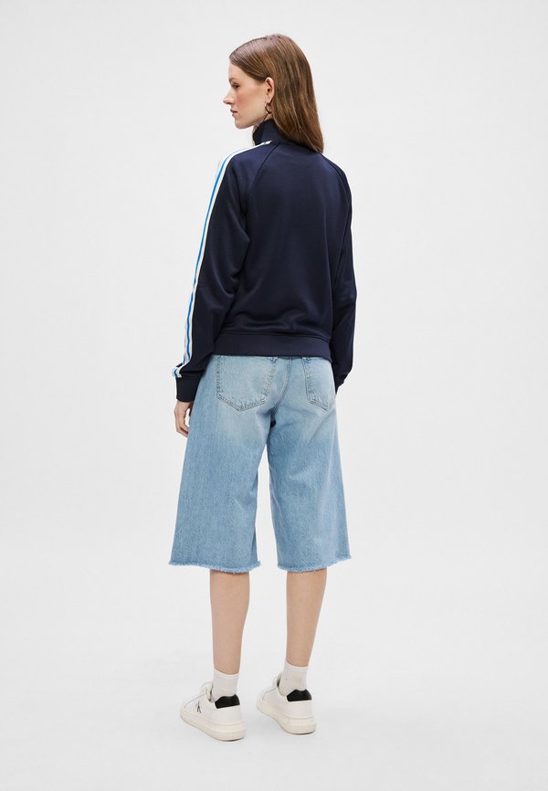 Calvin Klein Jeans
