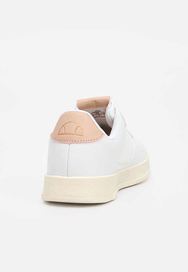 Ellesse