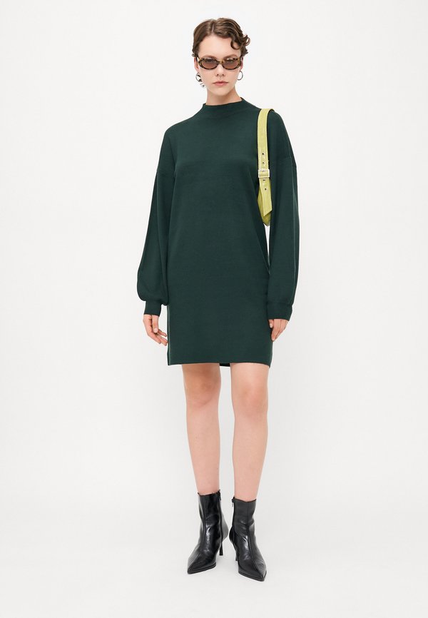 Vero Moda Tall VMNANCY FUNNELNECK DRESS