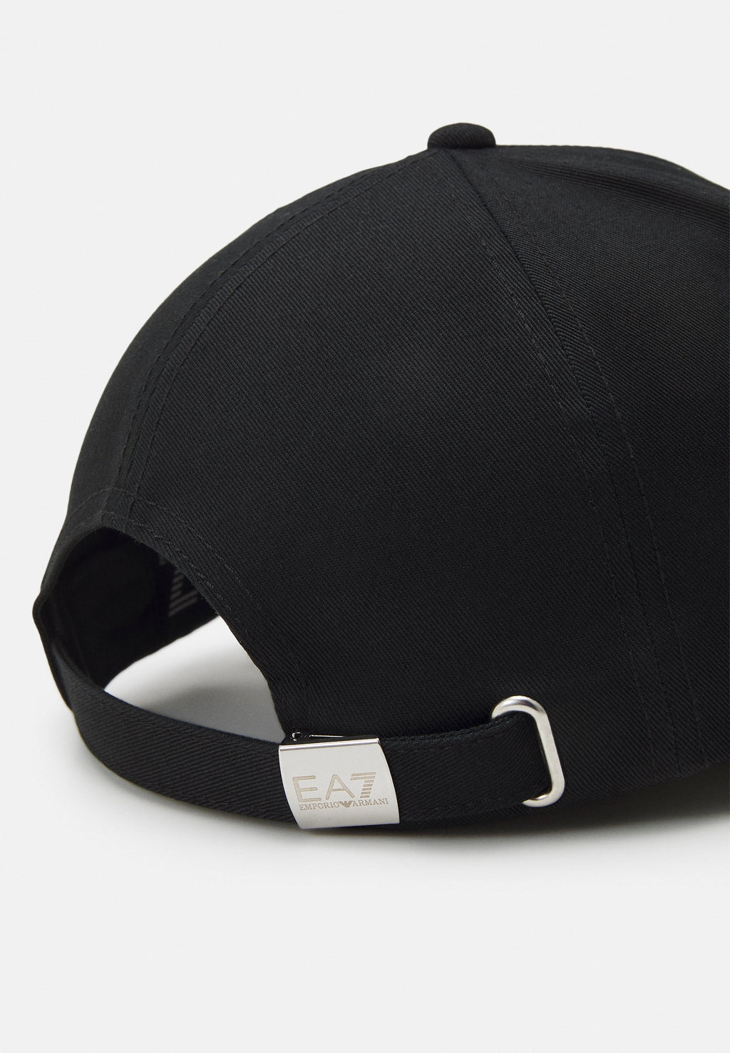 TRAIN CORE LOGO UNISEX Media 4