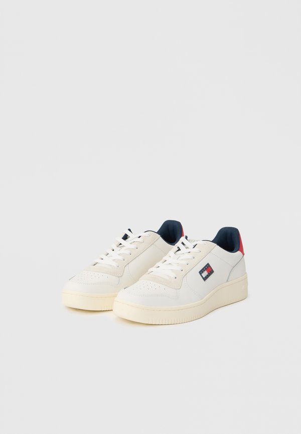 Tommy Jeans