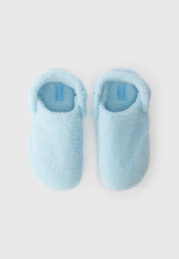 Crocs CLASSIC COZZZY UNISEX