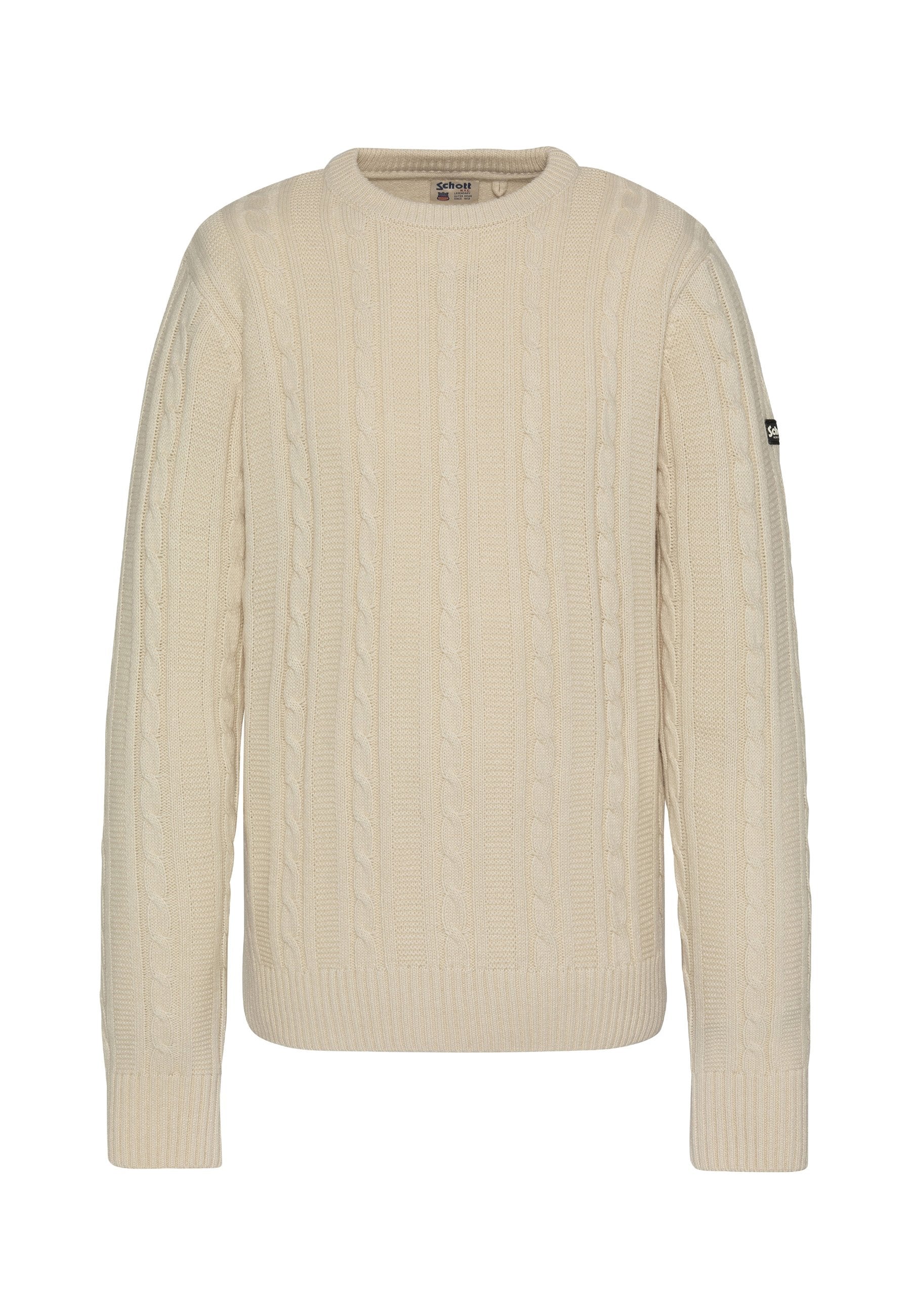 Cremefarbener, kabelgestrickter Pullover mit rundem Ausschnitt, gerippten Bündchen und Saum sowie einem Logoetikett am linken Ärmel.
