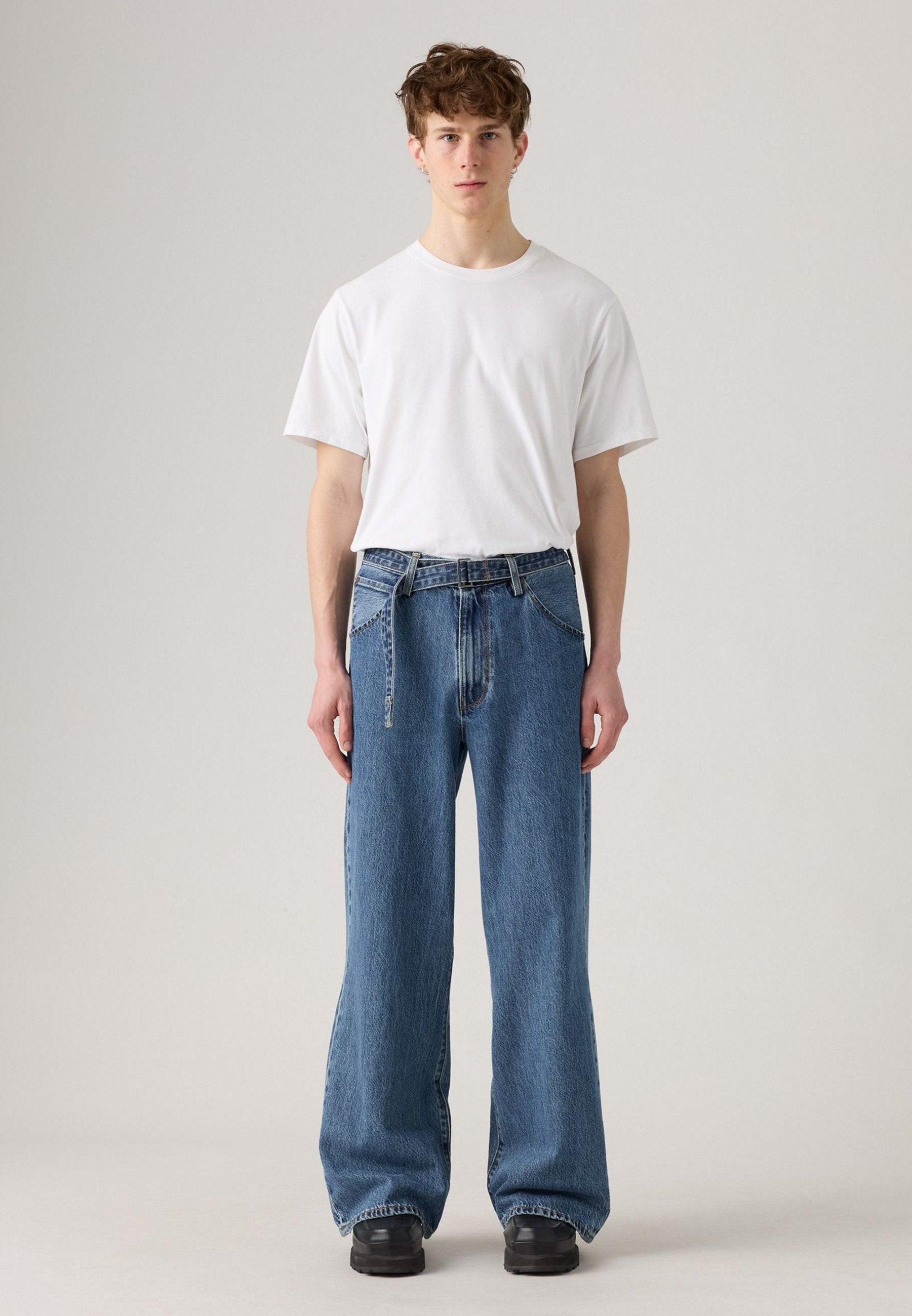 Levi's® TWISTED BAGGY