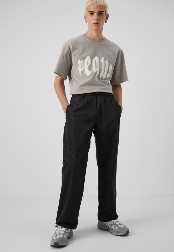 PEQUS AETHER MONOGRAM UNISEX