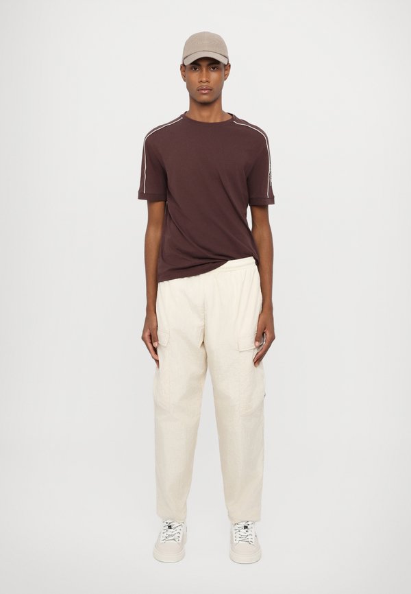 EA7 Emporio Armani