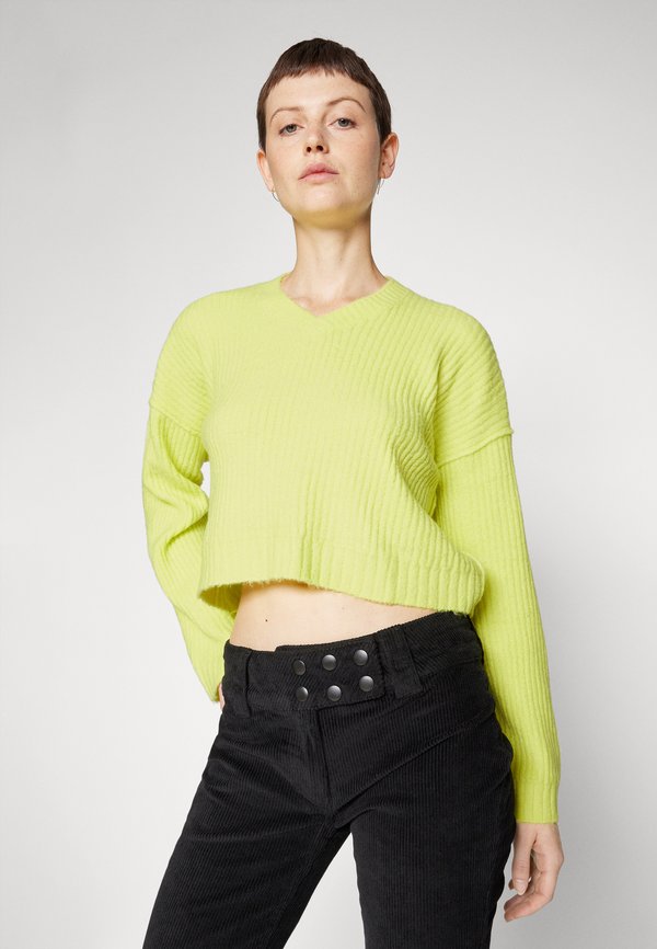 Even&Odd CROPPED VNECK