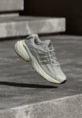 adidas Originals ADISTAR XLG 2.0 UNISEX - Trainers - grey one/silver-coloured metallic/grey two