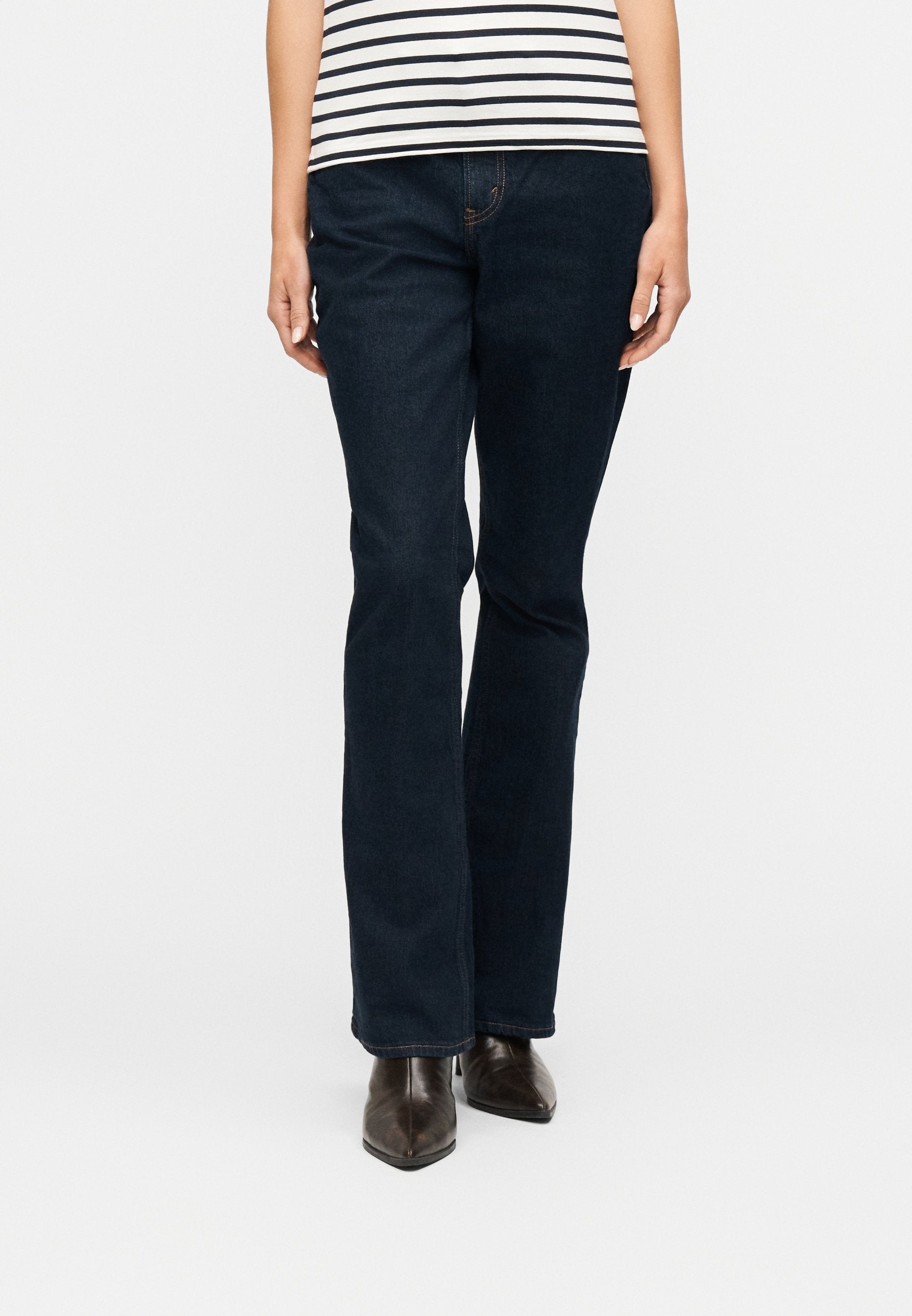 Abercrombie & Fitch CURVY