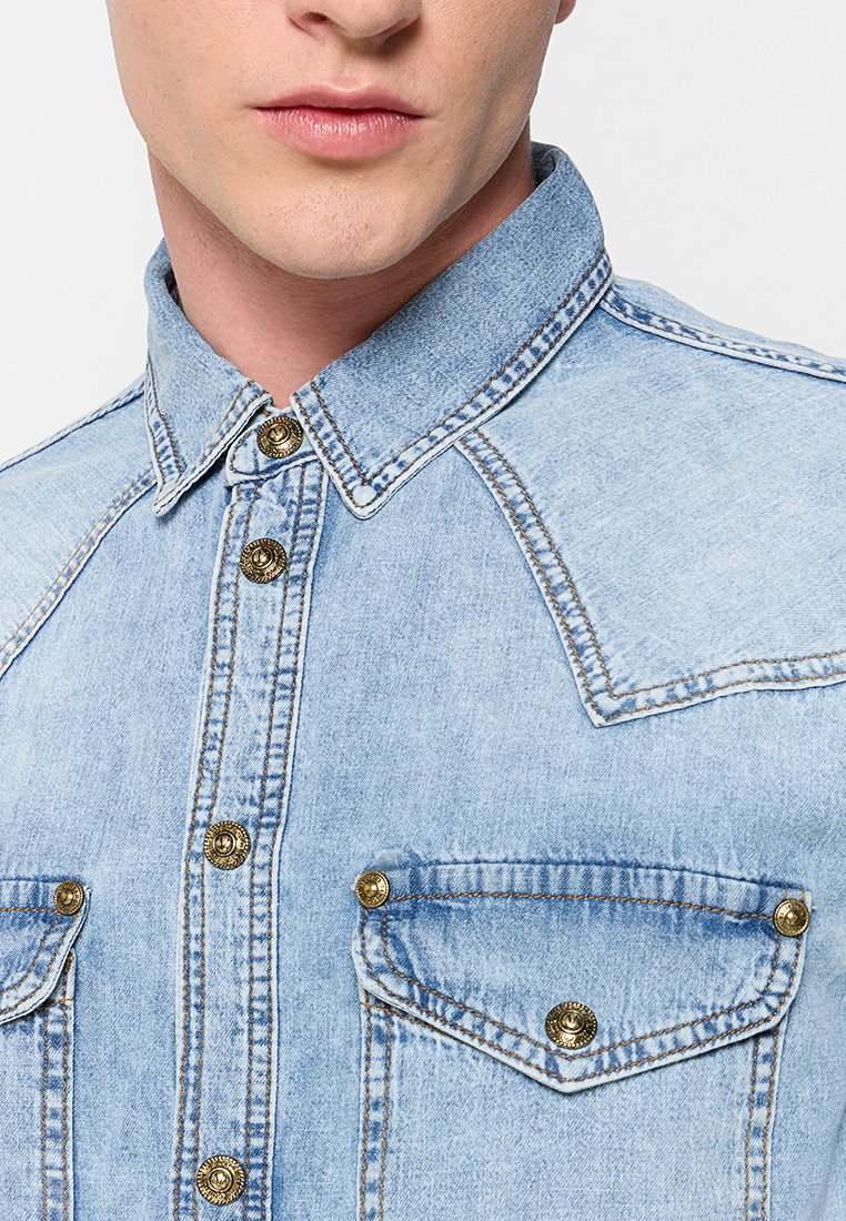 Versace Jeans Couture