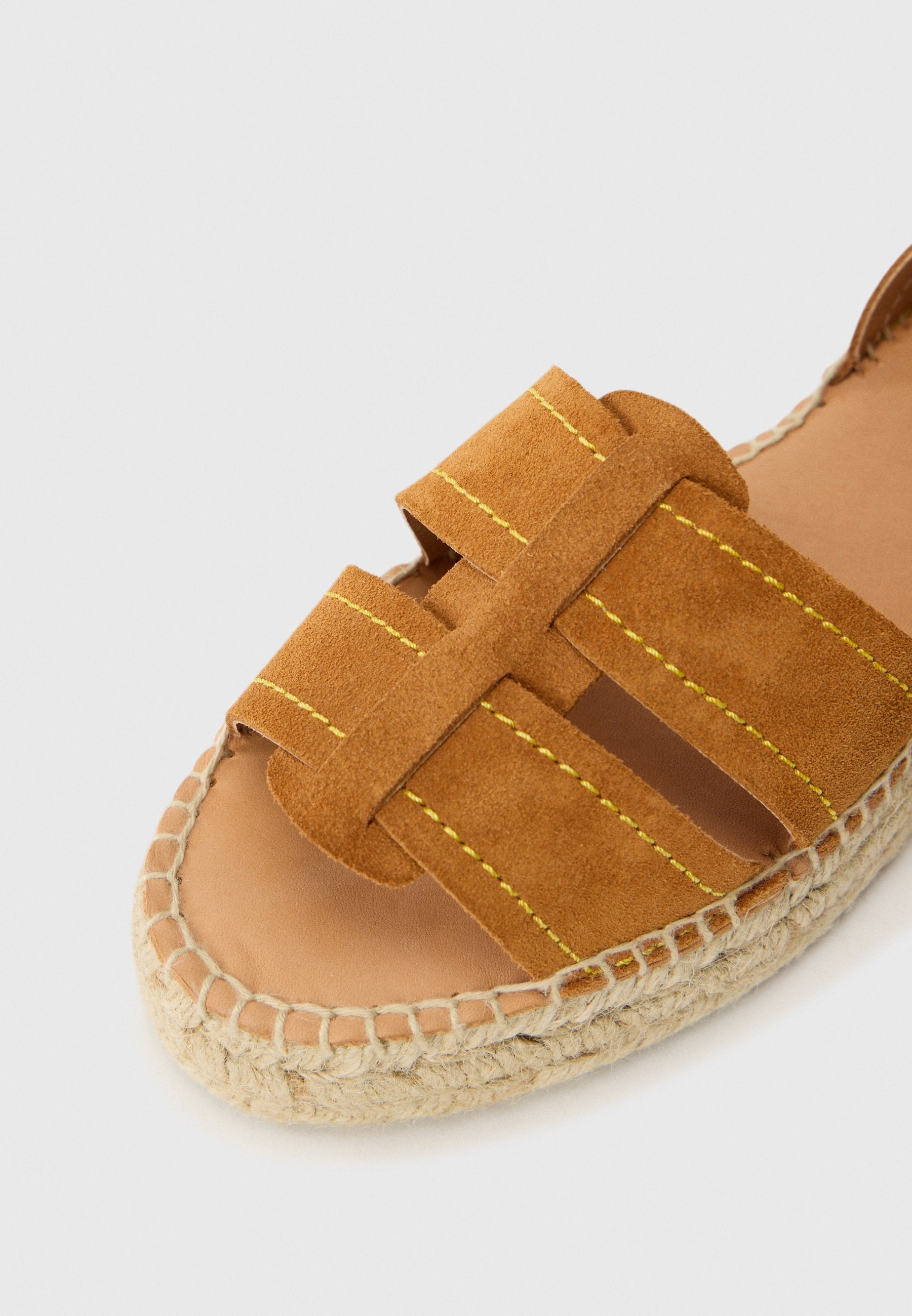 Kickers PAREZI