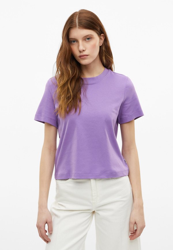 s.Oliver T-SHIRT - Basic T-shirt - lila