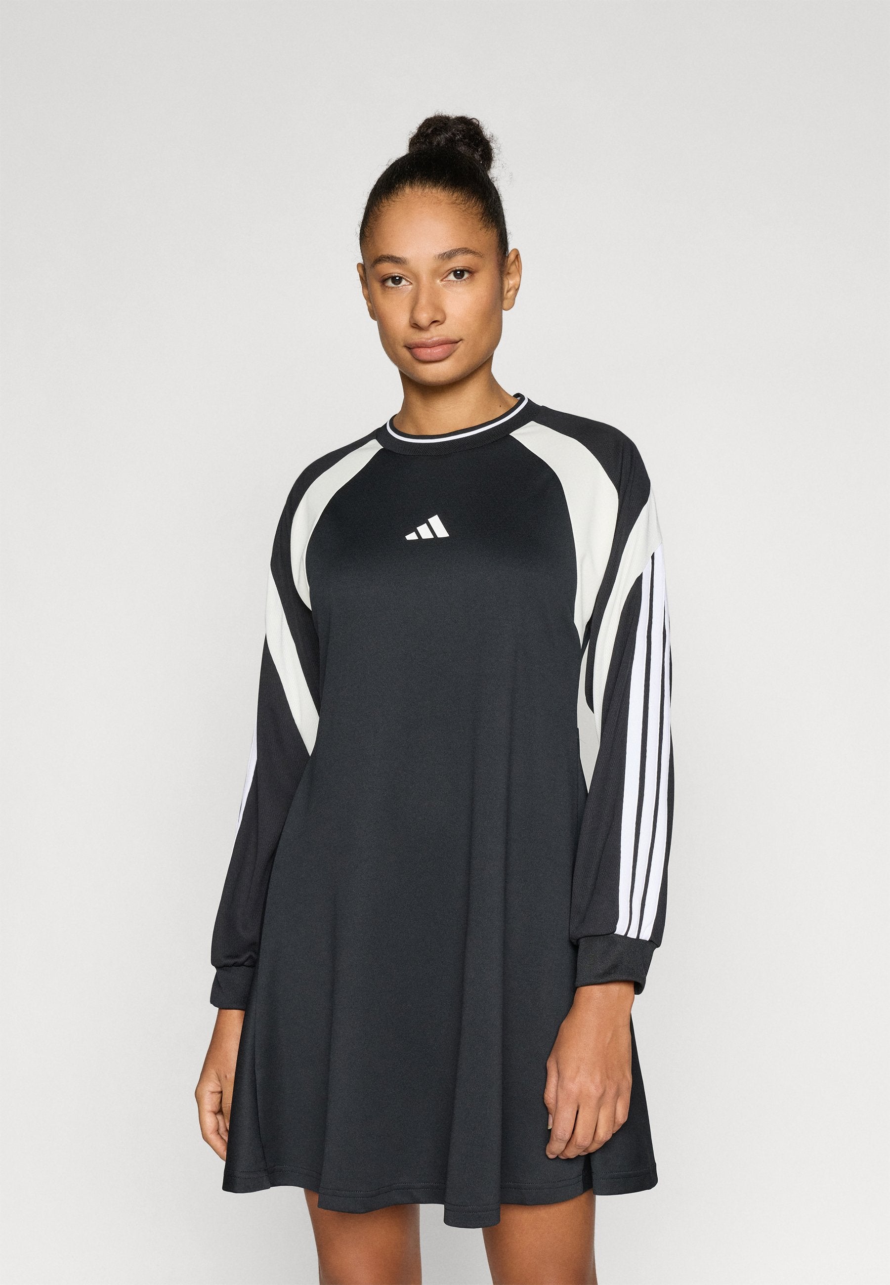 adidas Sportswear HOUSE OF TIRO