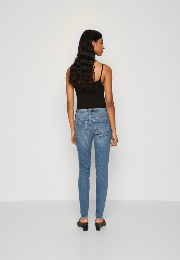 Vero Moda Petite VMSYLVIA
