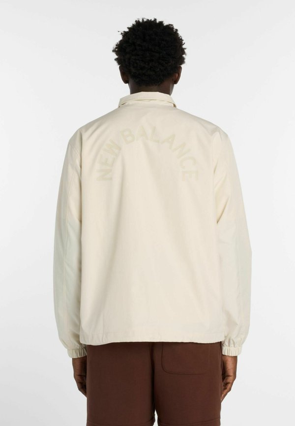 New Balance LIGHTWEIGHT COACHES JACKET - Summer jacket - linen