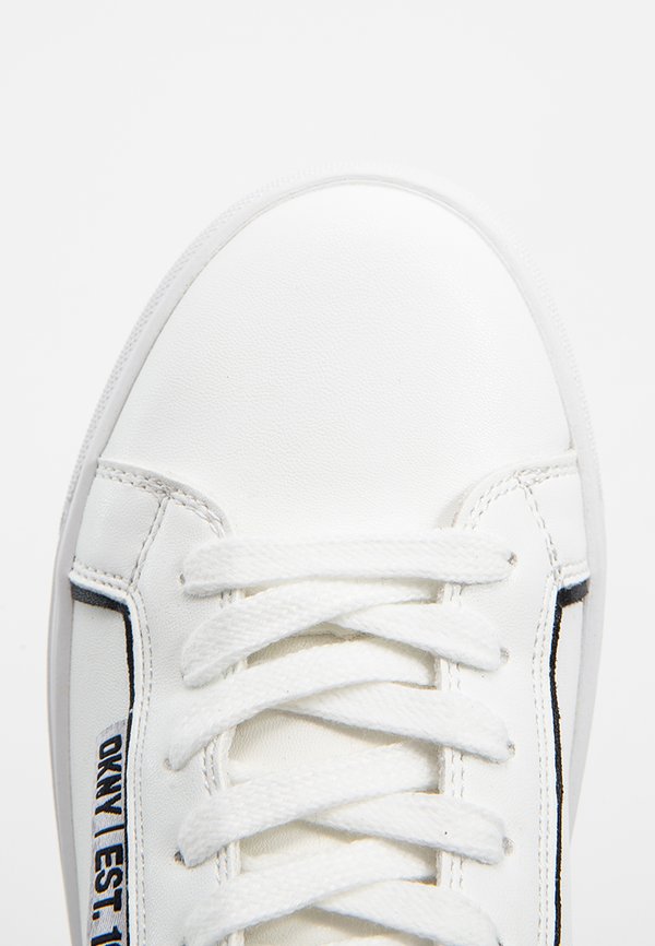 DKNY