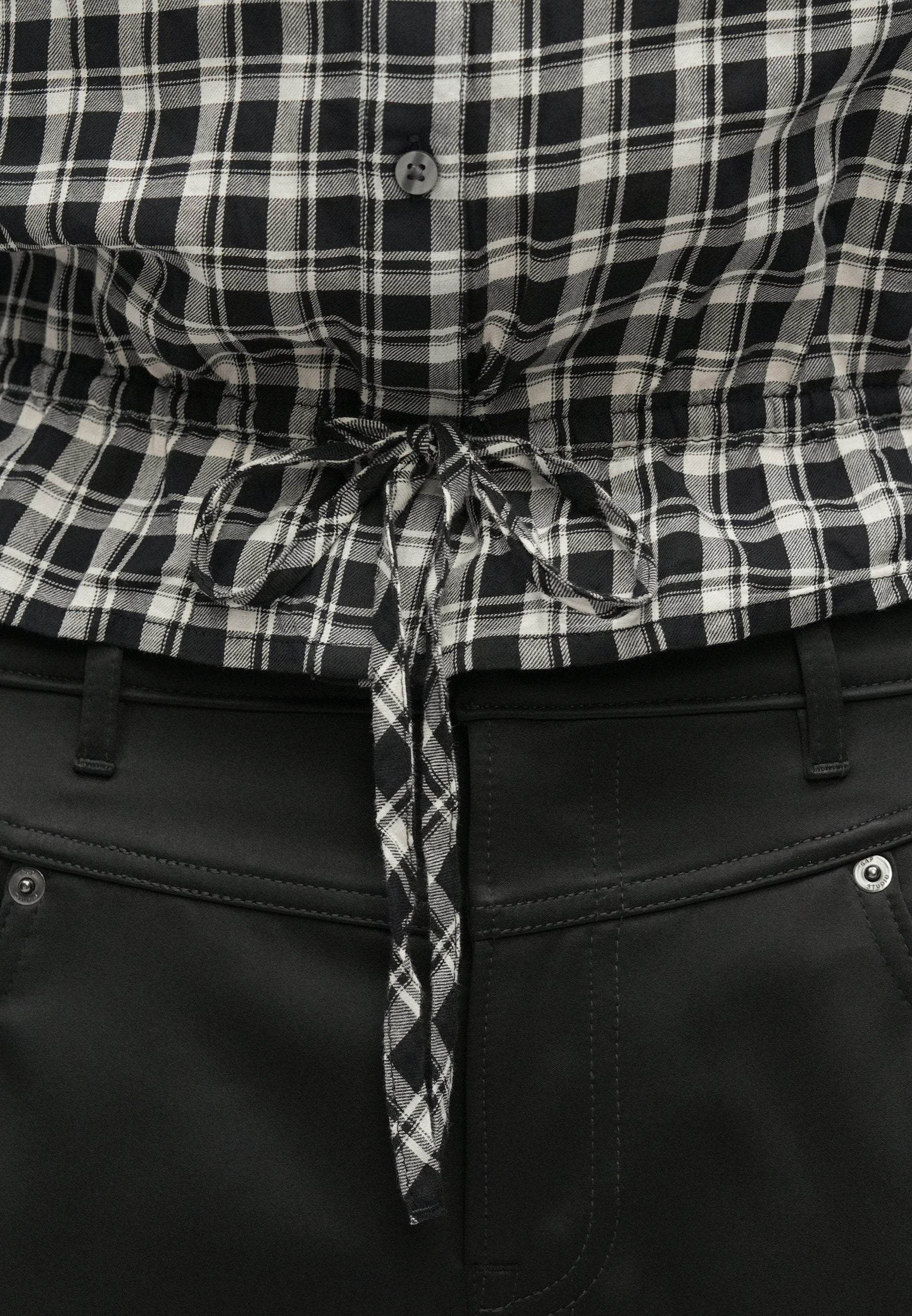 GAP TIE WAIST SHIRT