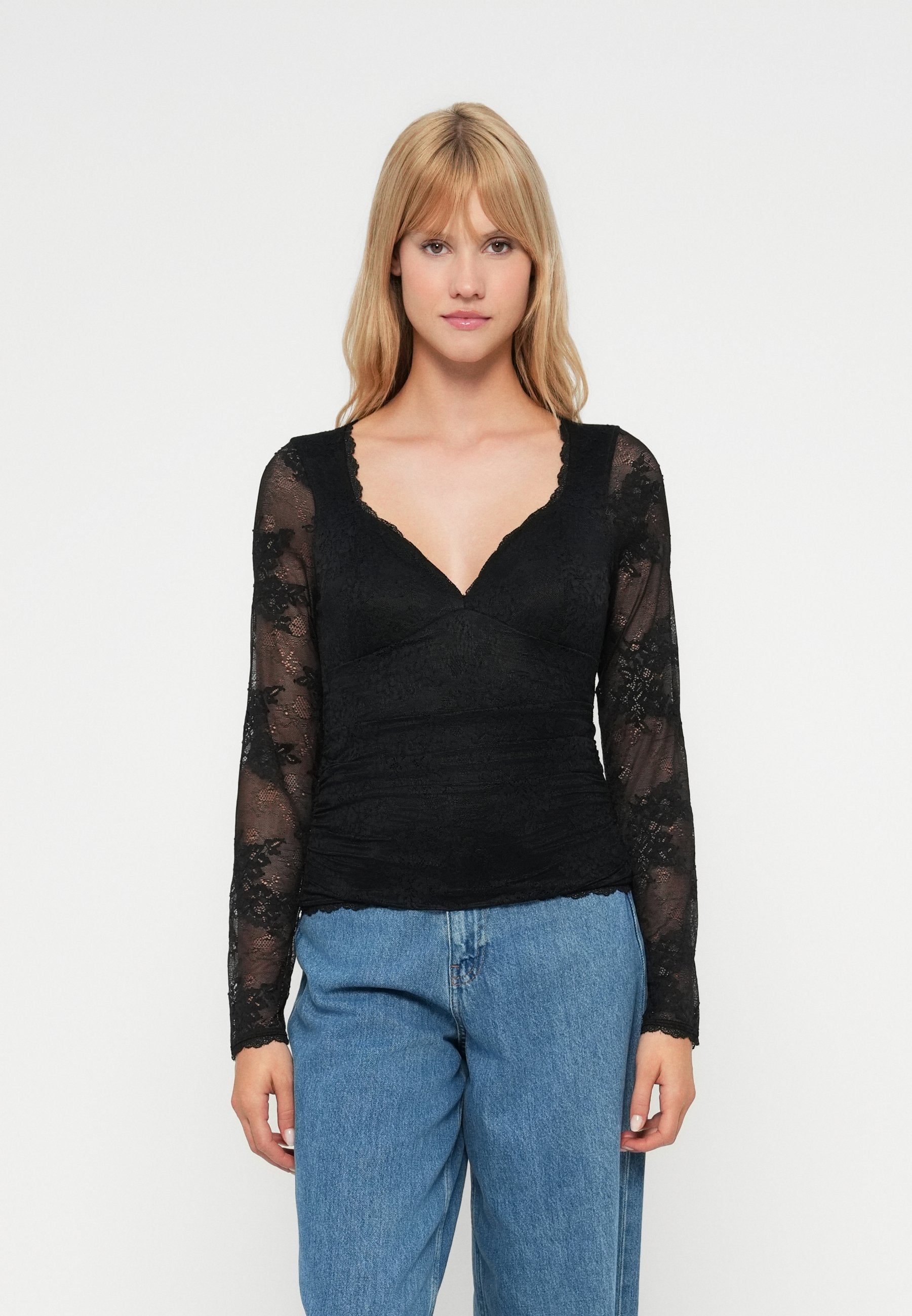 Abercrombie & Fitch ZOE