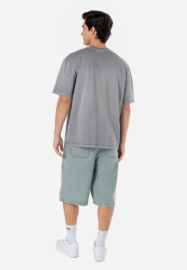 Pegador TEE