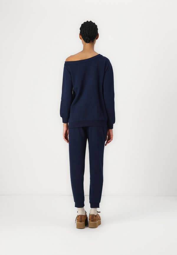 Anna Field MAMA OFF SHOULDER SWEATSHIRT AND JOGGER SET MATERNITY