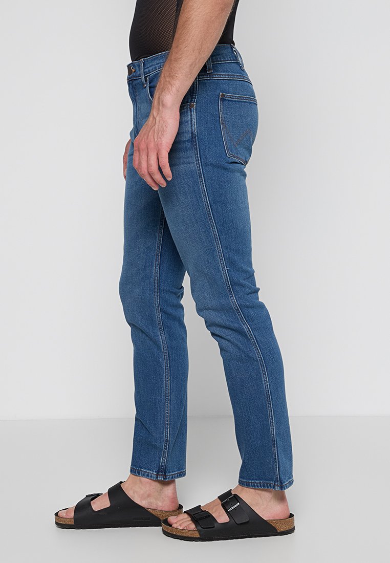 Wrangler GREENSBORO REGULAR FIT
